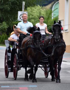 2022_Flosarski_bal_Maj_MArovt (12)